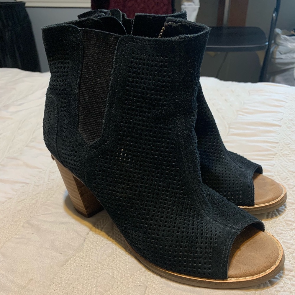 TOMS black booties